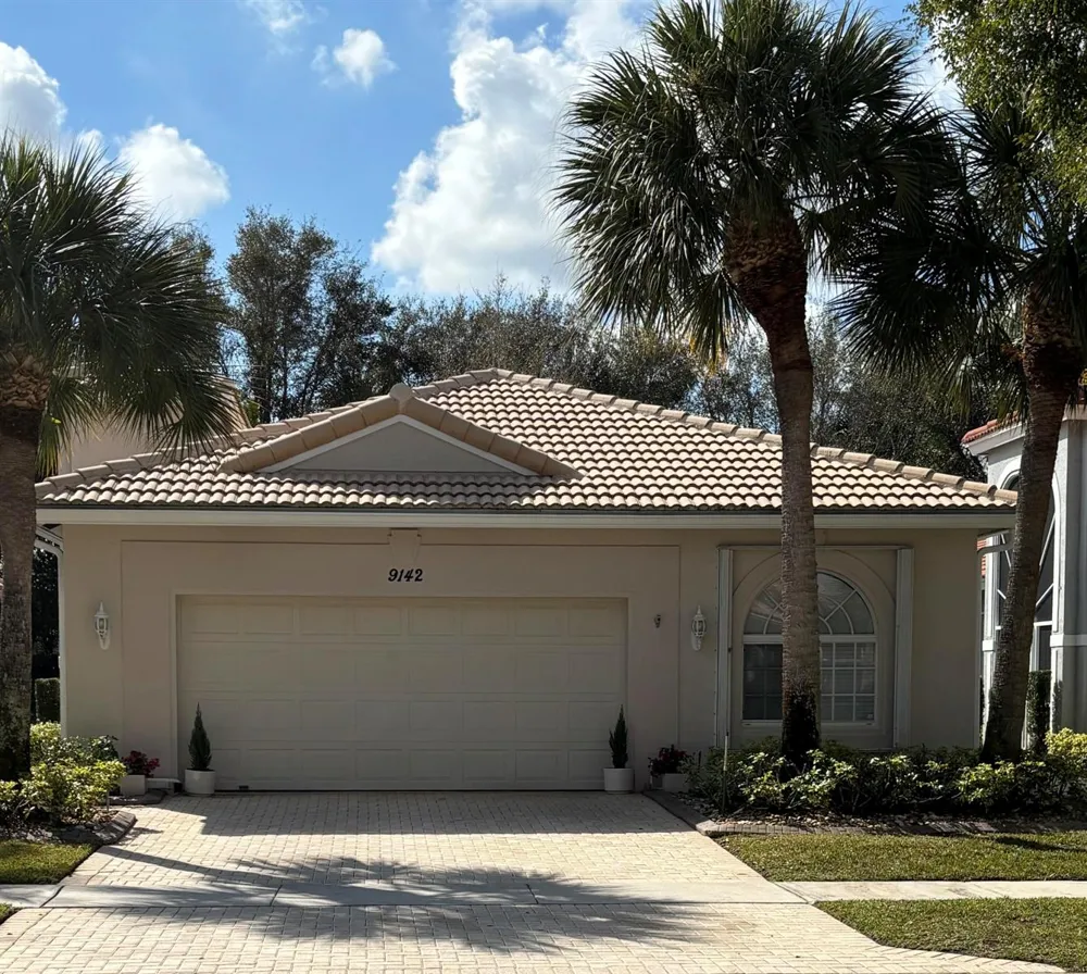 9142 BAY POINT CIRCLE West Palm Beach, FL 33411