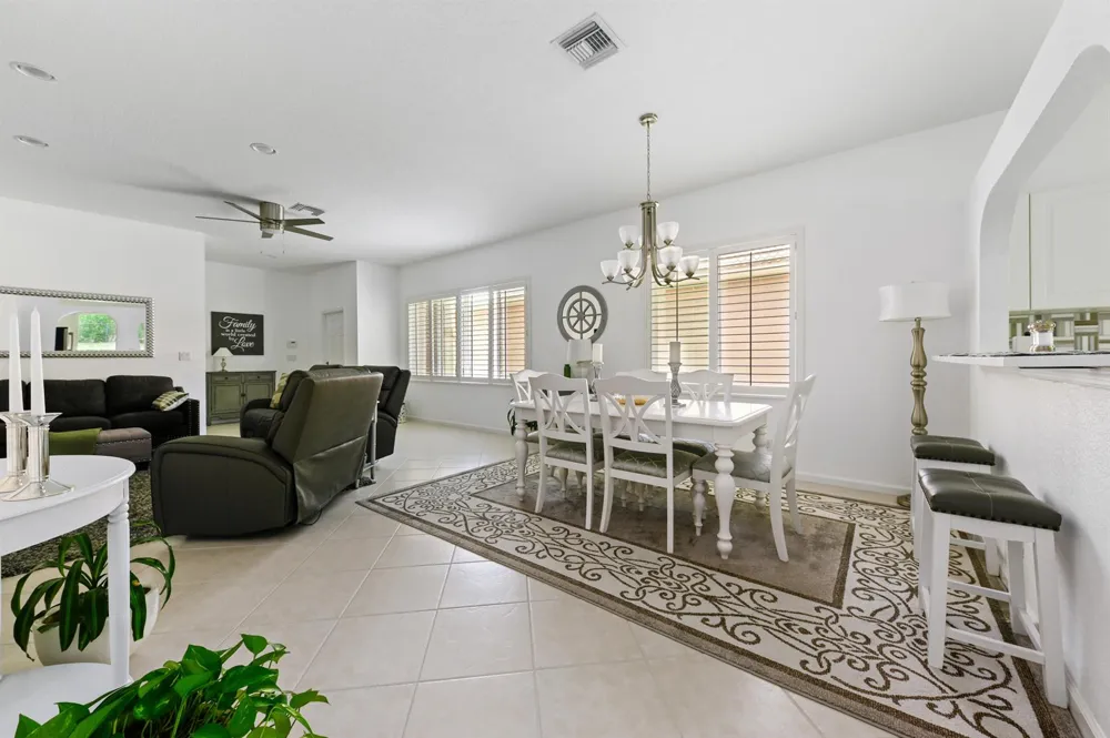9142 BAY POINT CIRCLE West Palm Beach, FL 33411