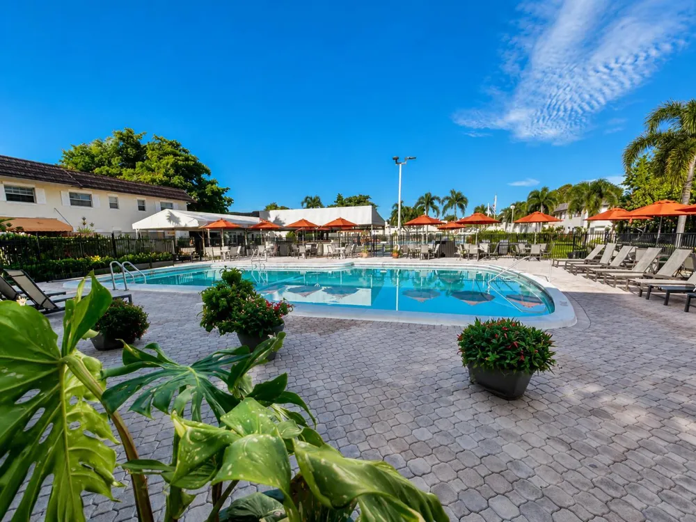 5680 SW 3rd Place #106 Margate, FL 33068