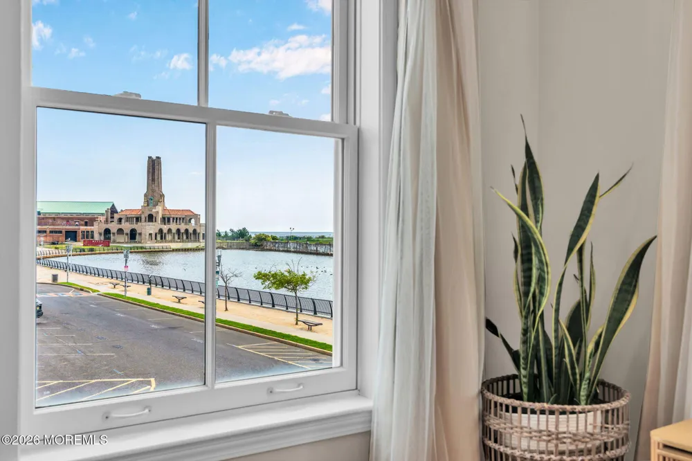 301 Lake Avenue #1 Asbury Park, NJ 07712