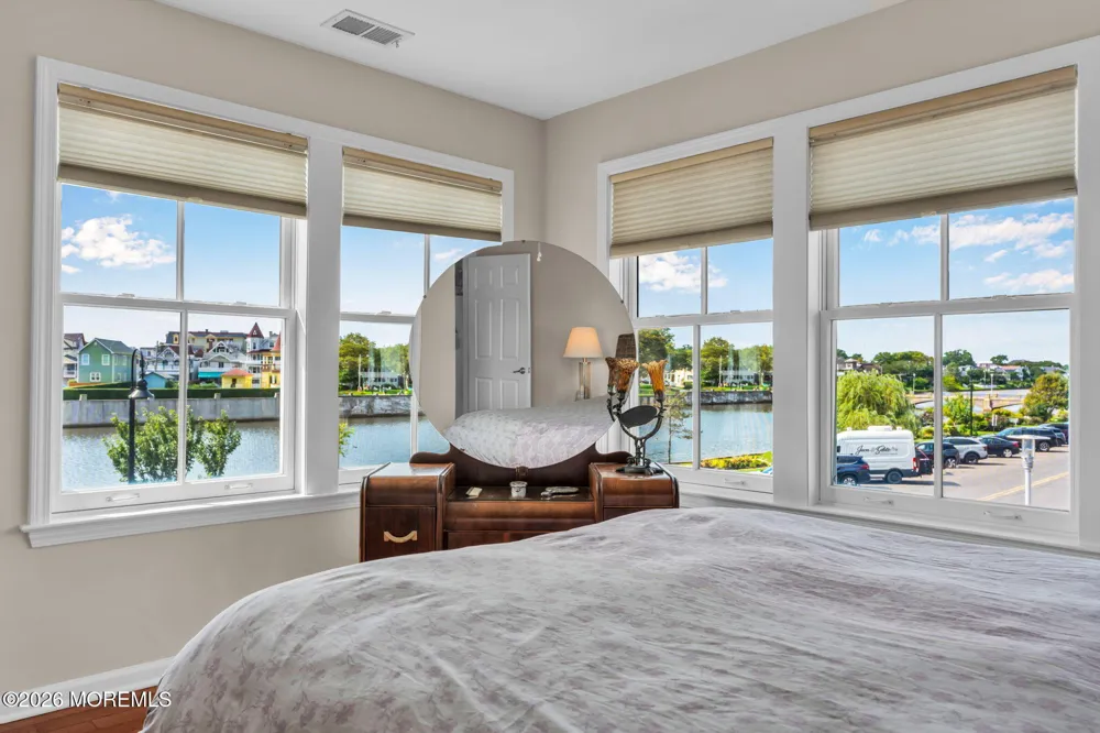 301 Lake Avenue #1 Asbury Park, NJ 07712