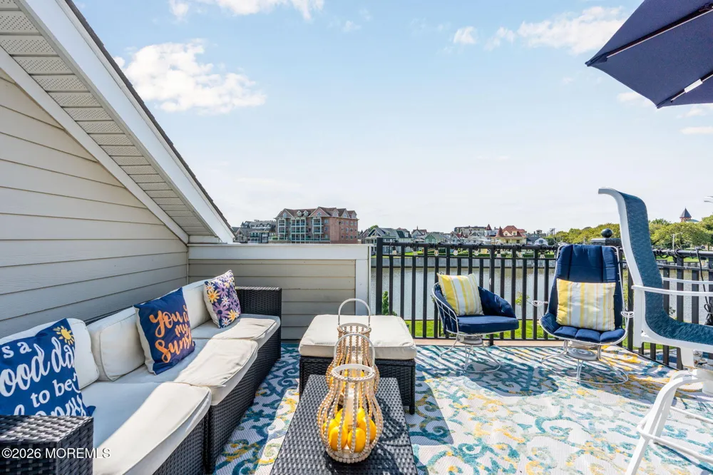 301 Lake Avenue #1 Asbury Park, NJ 07712
