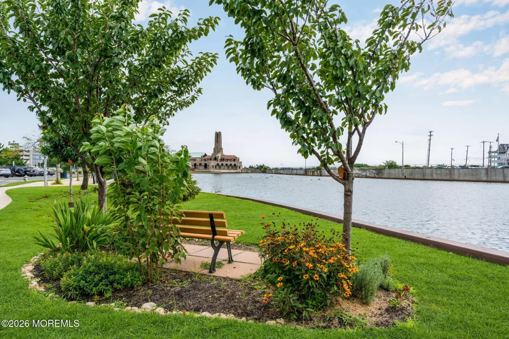 301 Lake Avenue #1 Asbury Park, NJ 07712