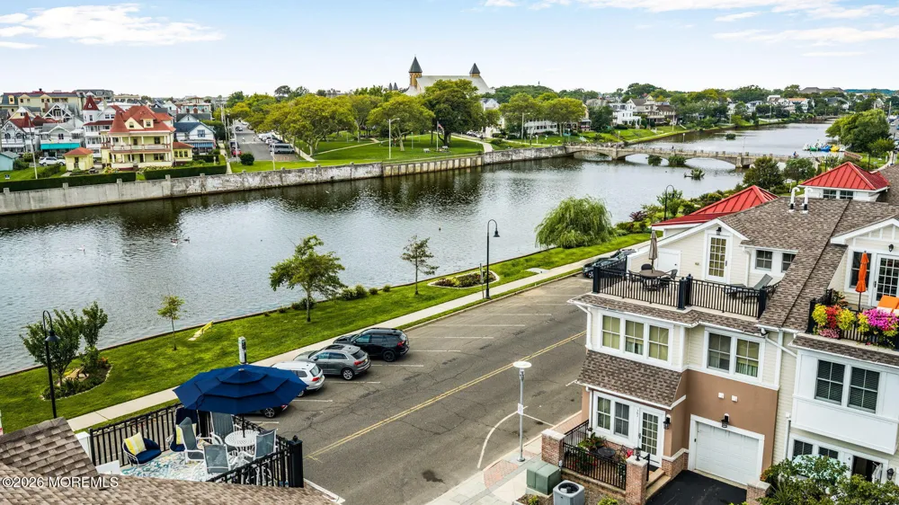 301 Lake Avenue #1 Asbury Park, NJ 07712