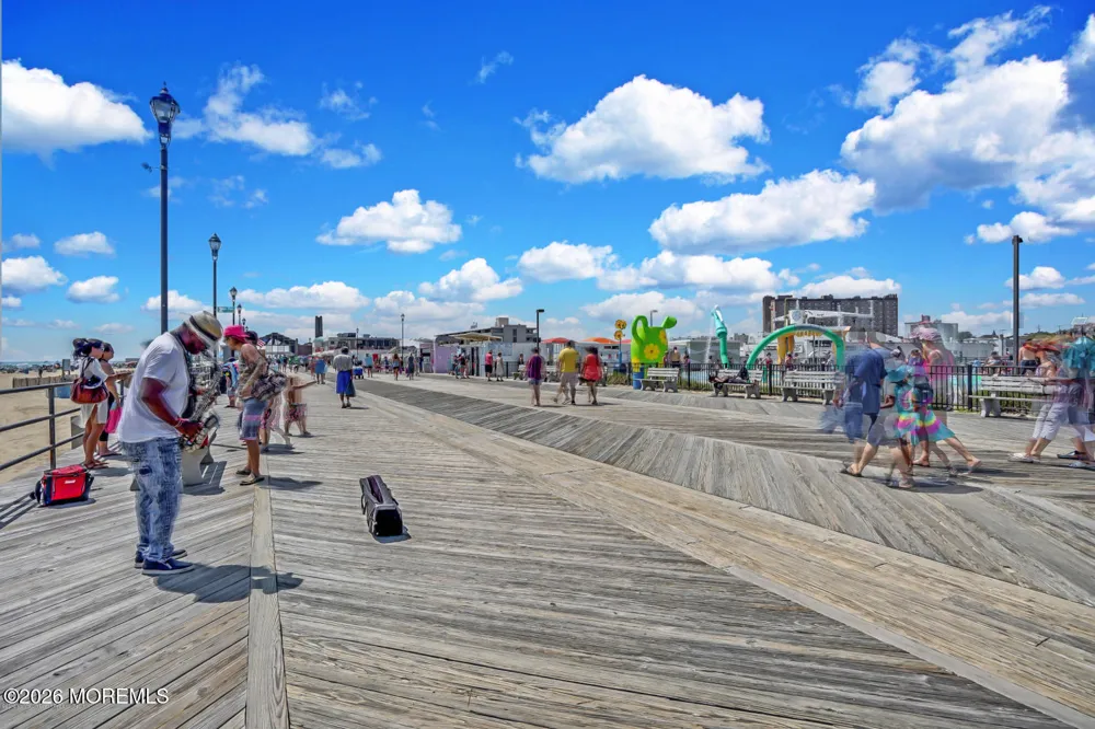 301 Lake Avenue #1 Asbury Park, NJ 07712