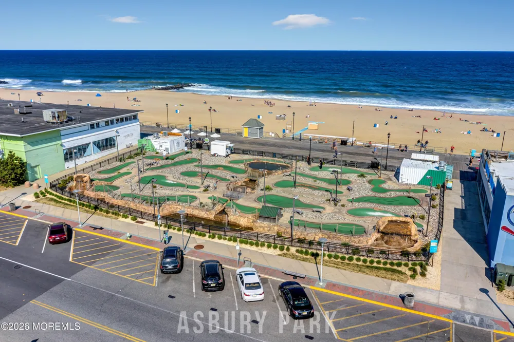 301 Lake Avenue #1 Asbury Park, NJ 07712