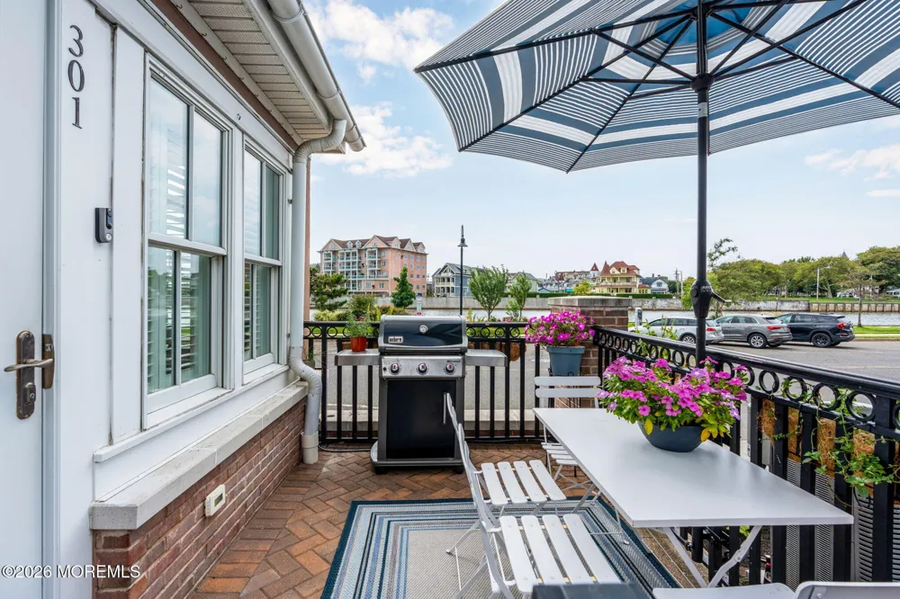 301 Lake Avenue #1 Asbury Park, NJ 07712