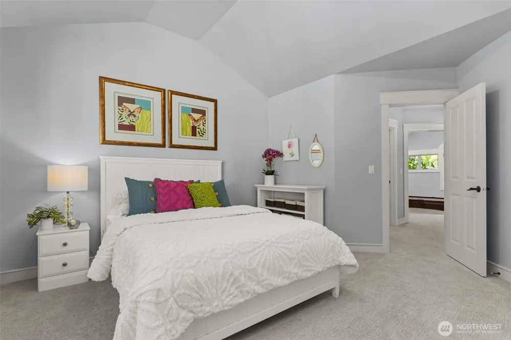 5370 228th Avenue SE Issaquah, WA 98029