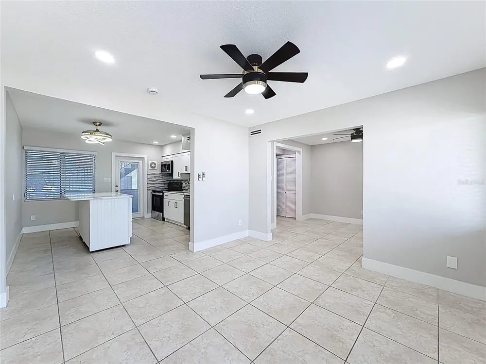 1840 SHORE DRIVE S #5 South Pasadena, FL 33707