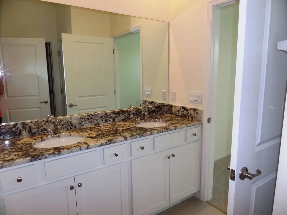 5039 STOKES WAY Wildwood, FL 34785