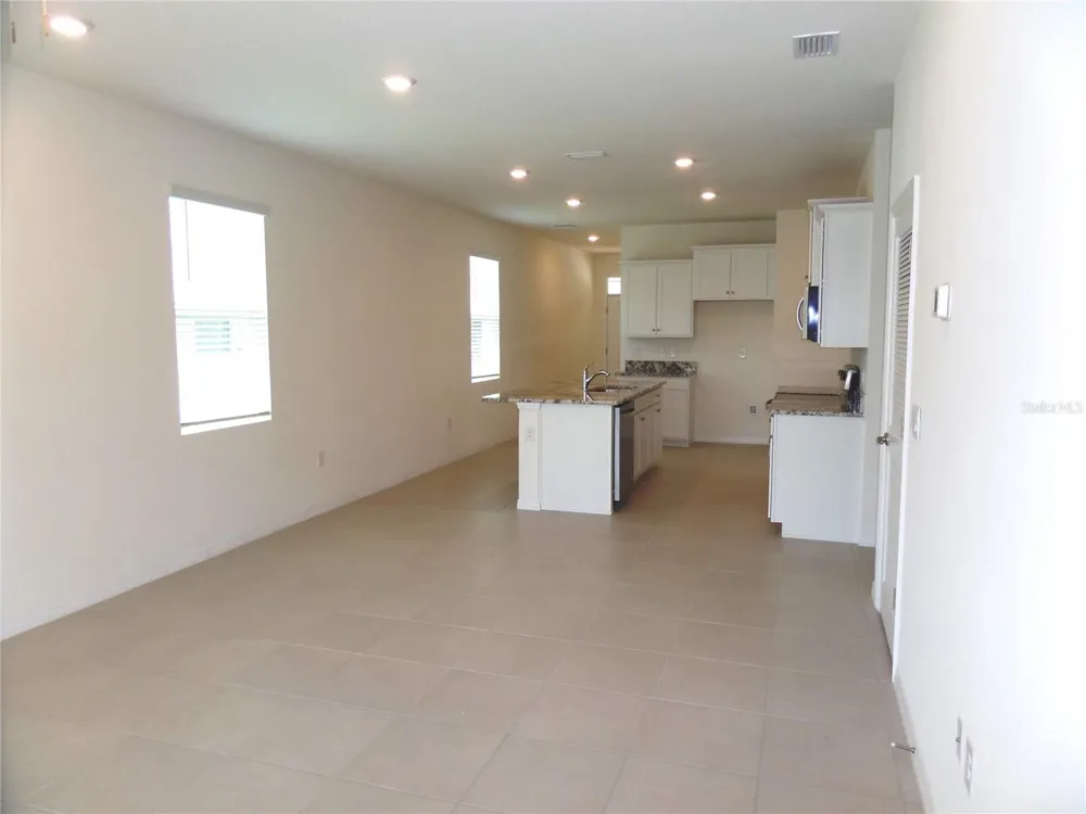 5039 STOKES WAY Wildwood, FL 34785
