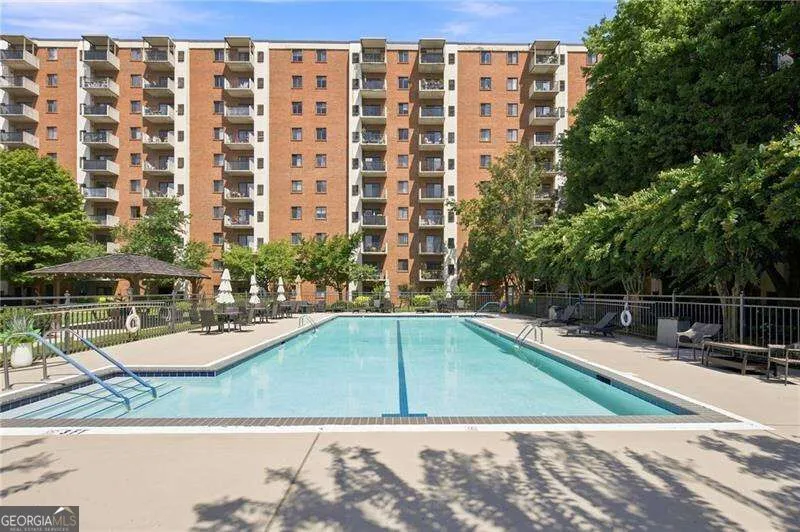 300 Johnson Ferry RD Sandy Springs, GA 30328