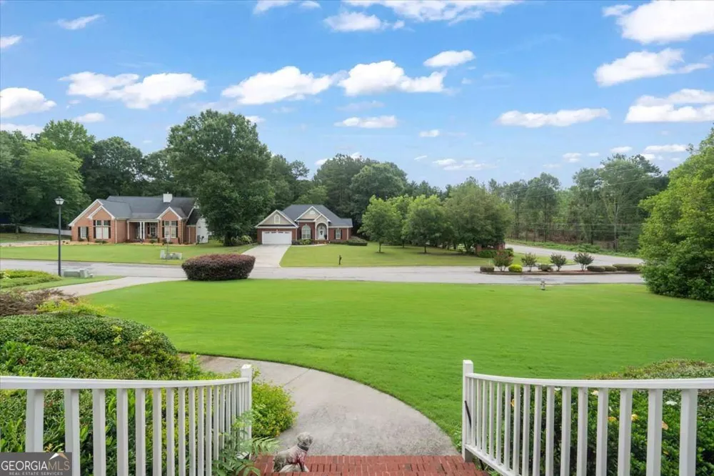 2011 Windfield DR Monroe, GA 30655