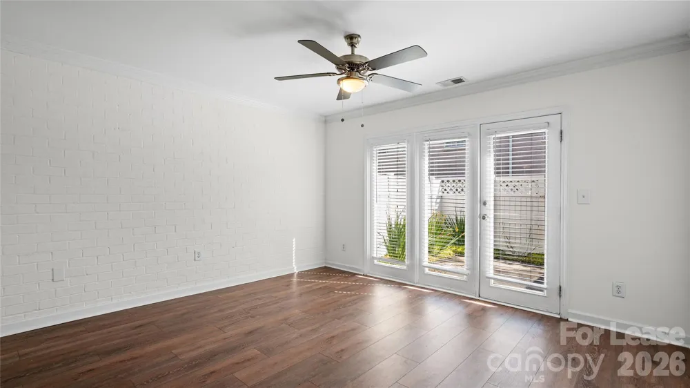 1224 Green Oaks Lane #F Charlotte, NC 28205