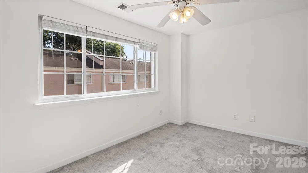 1224 Green Oaks Lane #F Charlotte, NC 28205