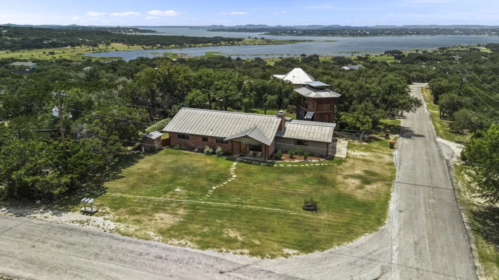 1746 Cattail Canyon Lake, TX 78133