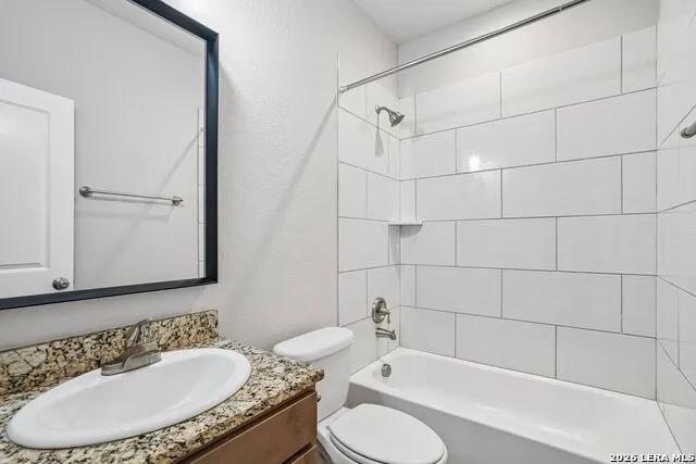 1035 Cedar Grove Trail Spring Branch, TX 78070