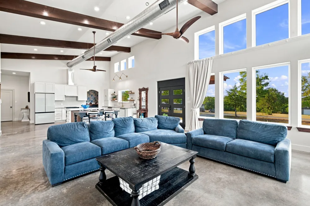 2430 Cardinal Road Reno, TX 76020