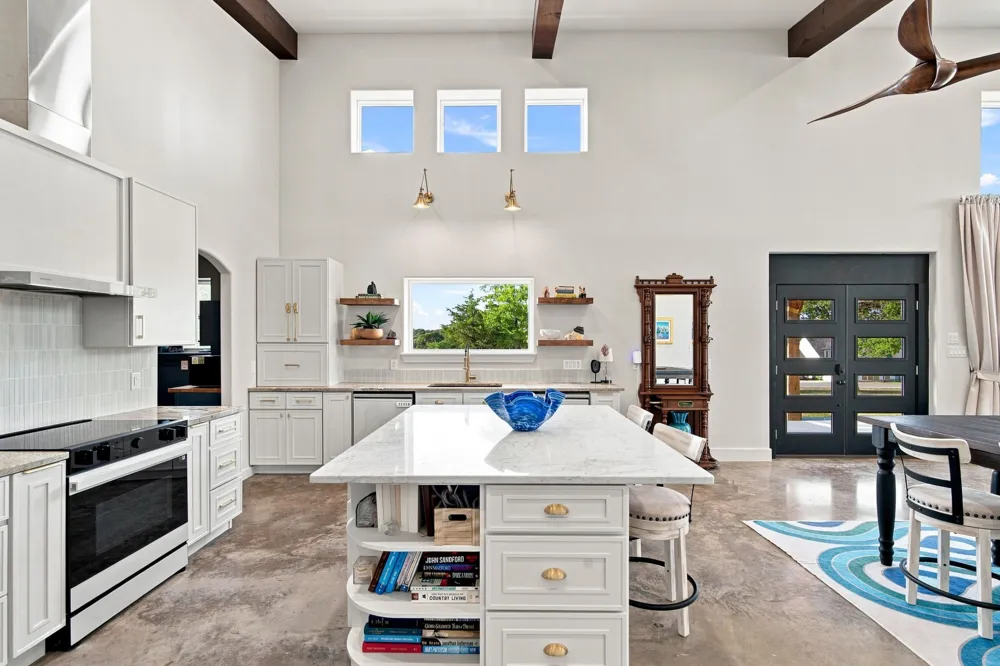 2430 Cardinal Road Reno, TX 76020