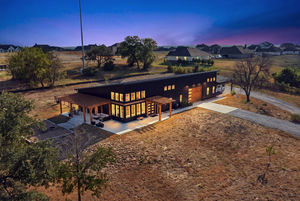 2430 Cardinal Road Reno, TX 76020