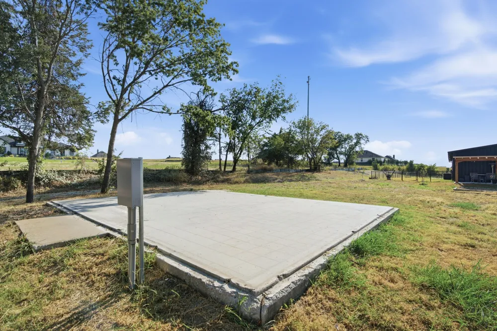 2430 Cardinal Road Reno, TX 76020