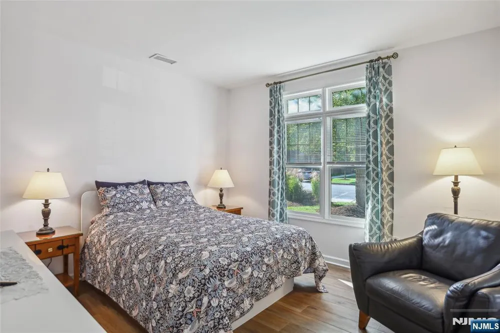 3-11 Maple 11 Vernon, NJ 07462