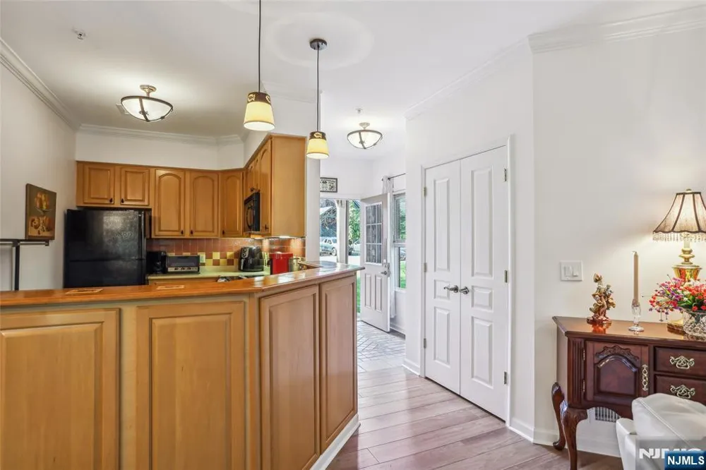 3-11 Maple 11 Vernon, NJ 07462