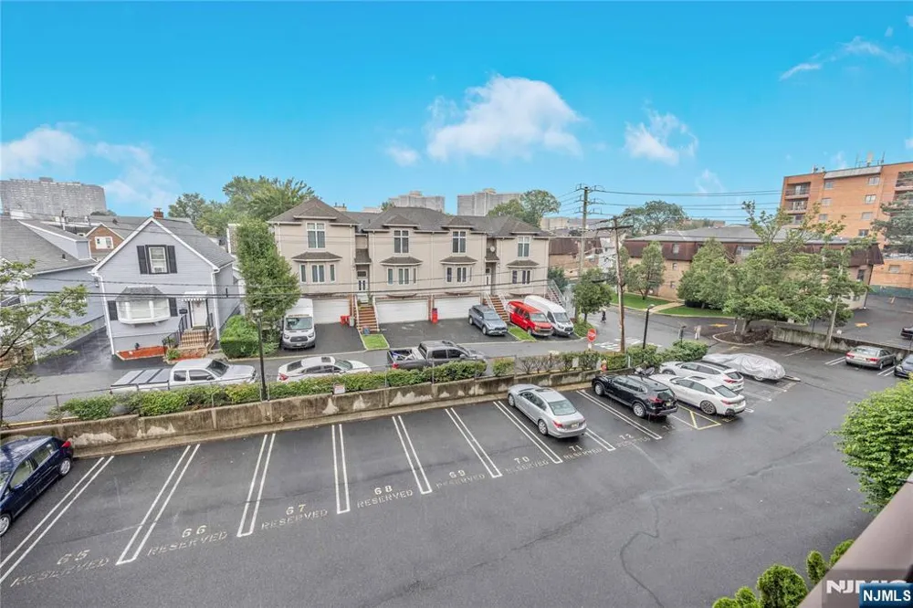 200 Division Street 3K Cliffside Park, NJ 07010