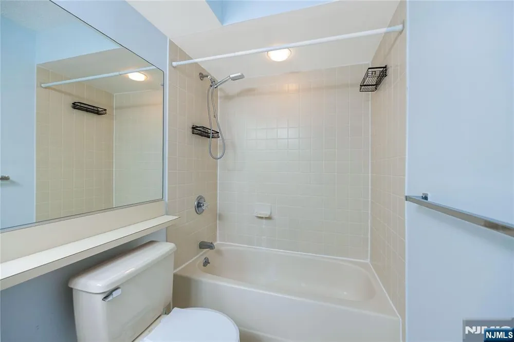 200 Division Street 3K Cliffside Park, NJ 07010
