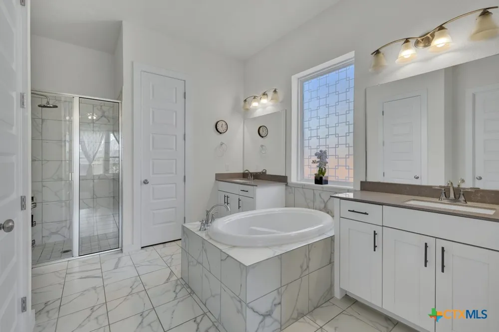 382 Nightshade Trail New Braunfels, TX 78132