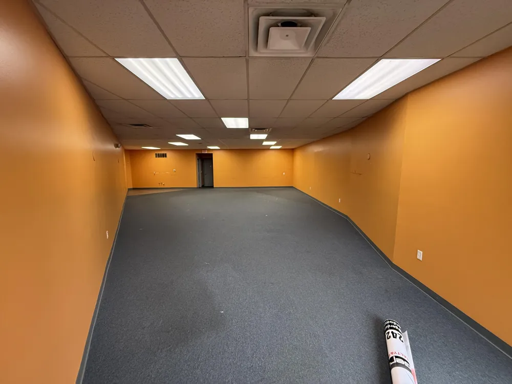 2141 Cass Lake Road #105 Keego Harbor, MI 48320