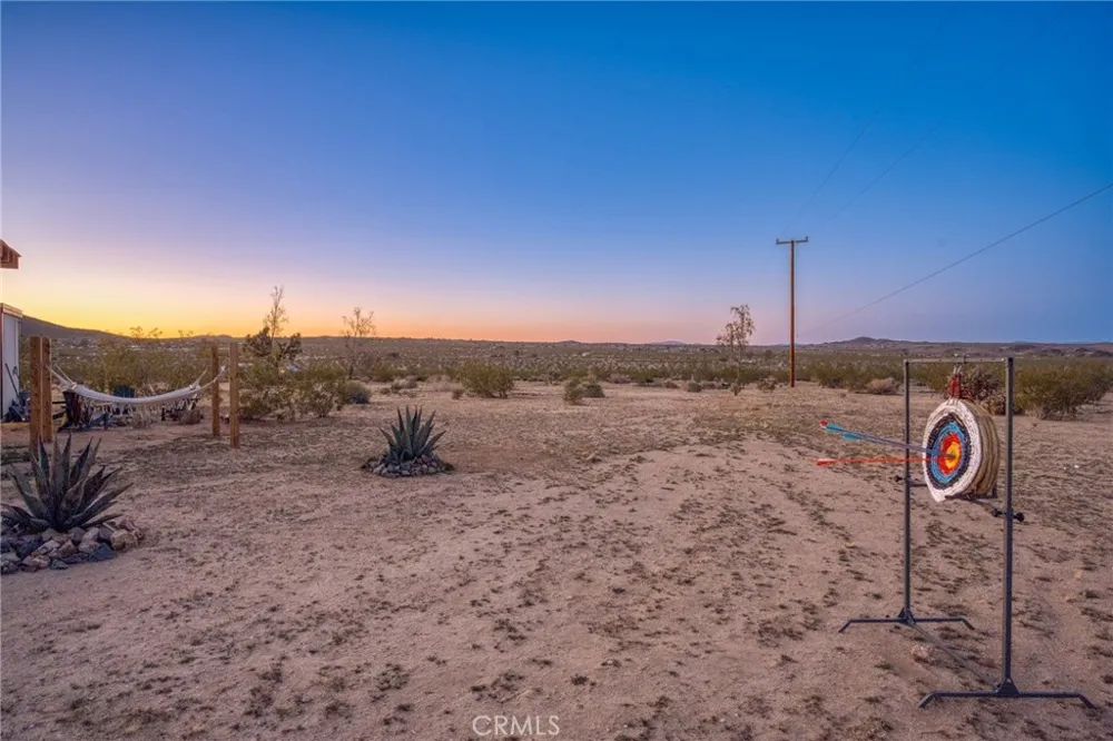 5235 Border Avenue Joshua Tree, CA 92252