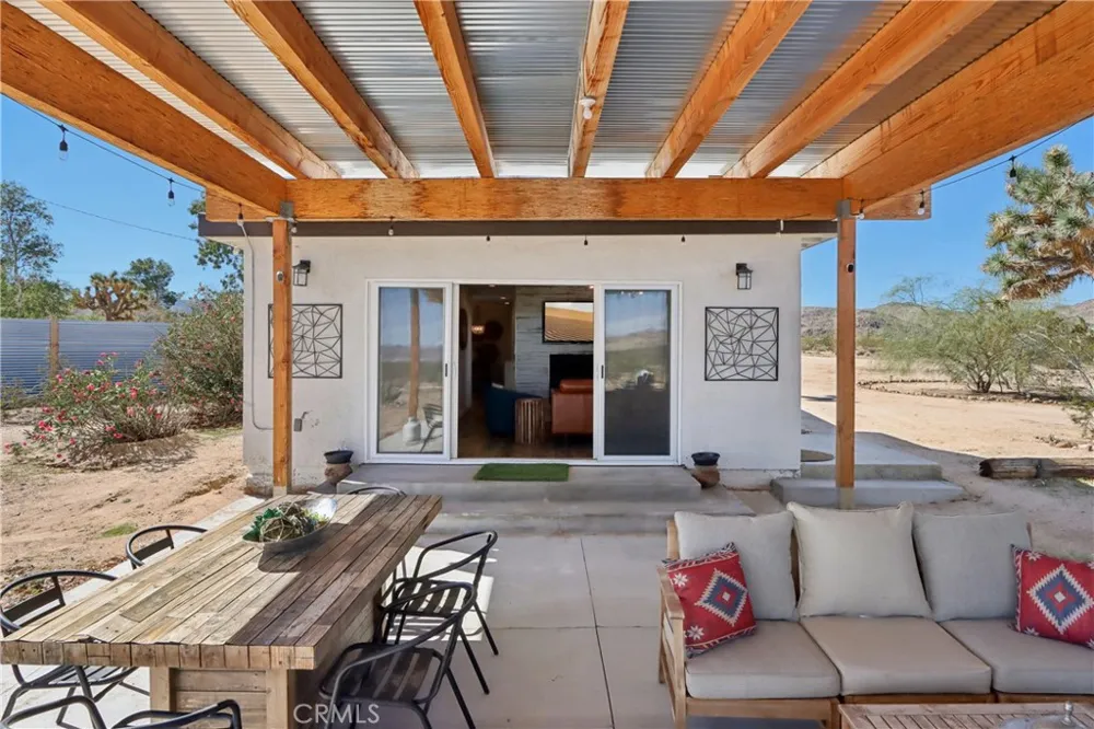 5235 Border Avenue Joshua Tree, CA 92252