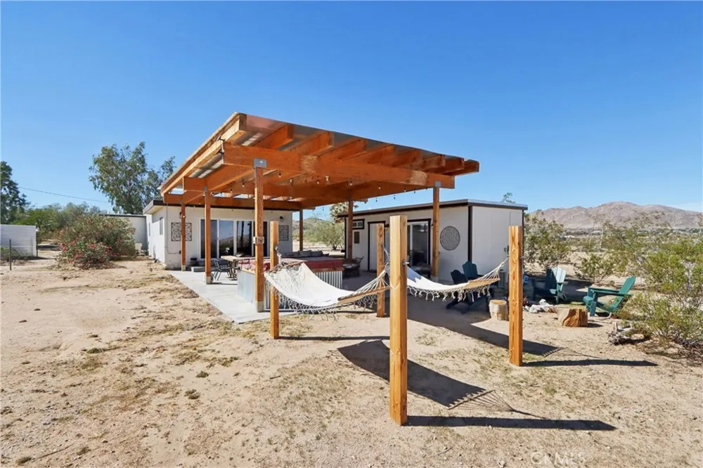 5235 Border Avenue Joshua Tree, CA 92252