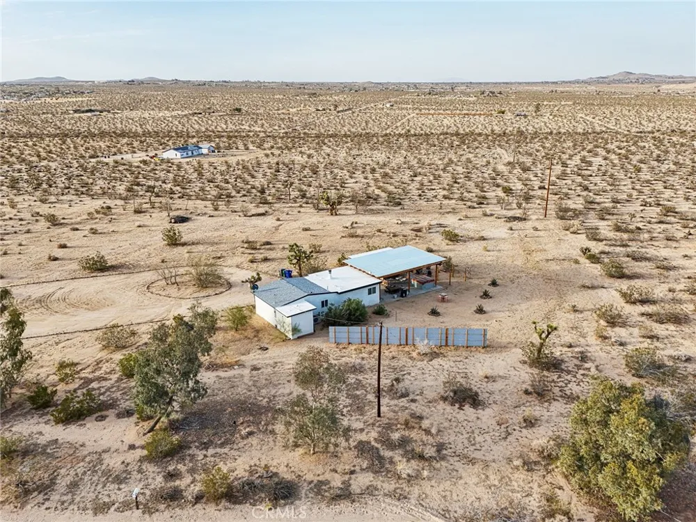 5235 Border Avenue Joshua Tree, CA 92252