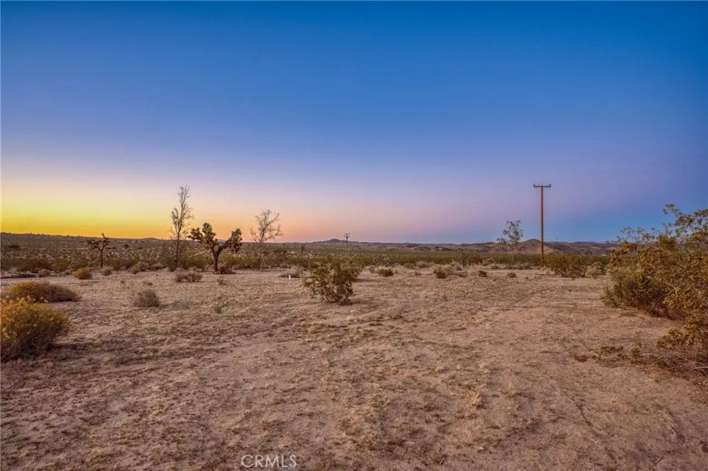 5235 Border Avenue Joshua Tree, CA 92252