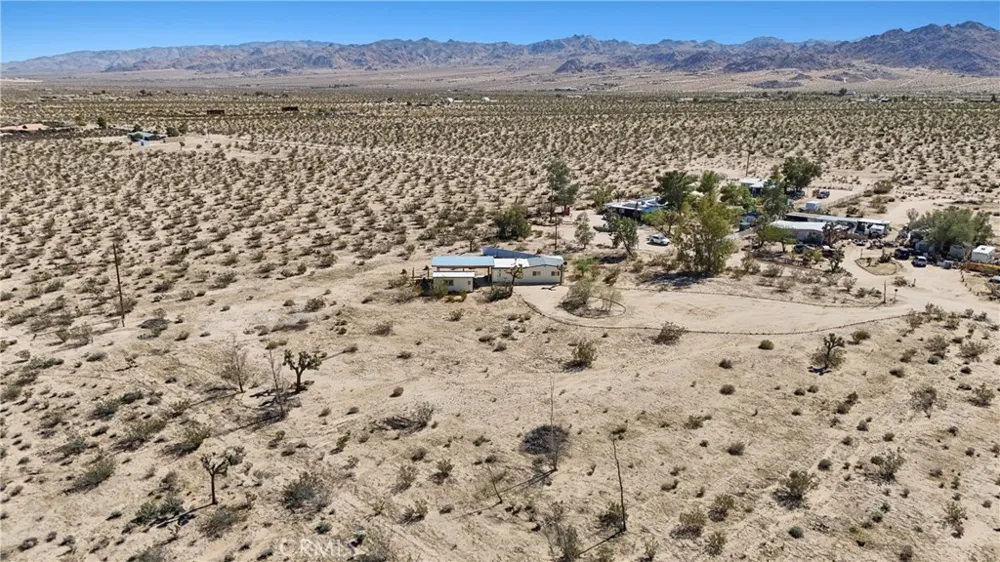 5235 Border Avenue Joshua Tree, CA 92252