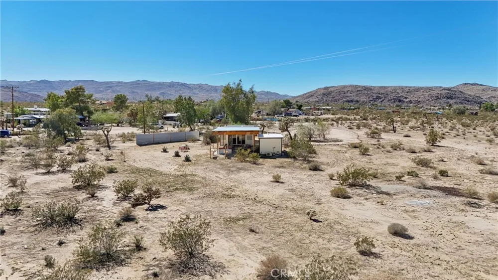 5235 Border Avenue Joshua Tree, CA 92252