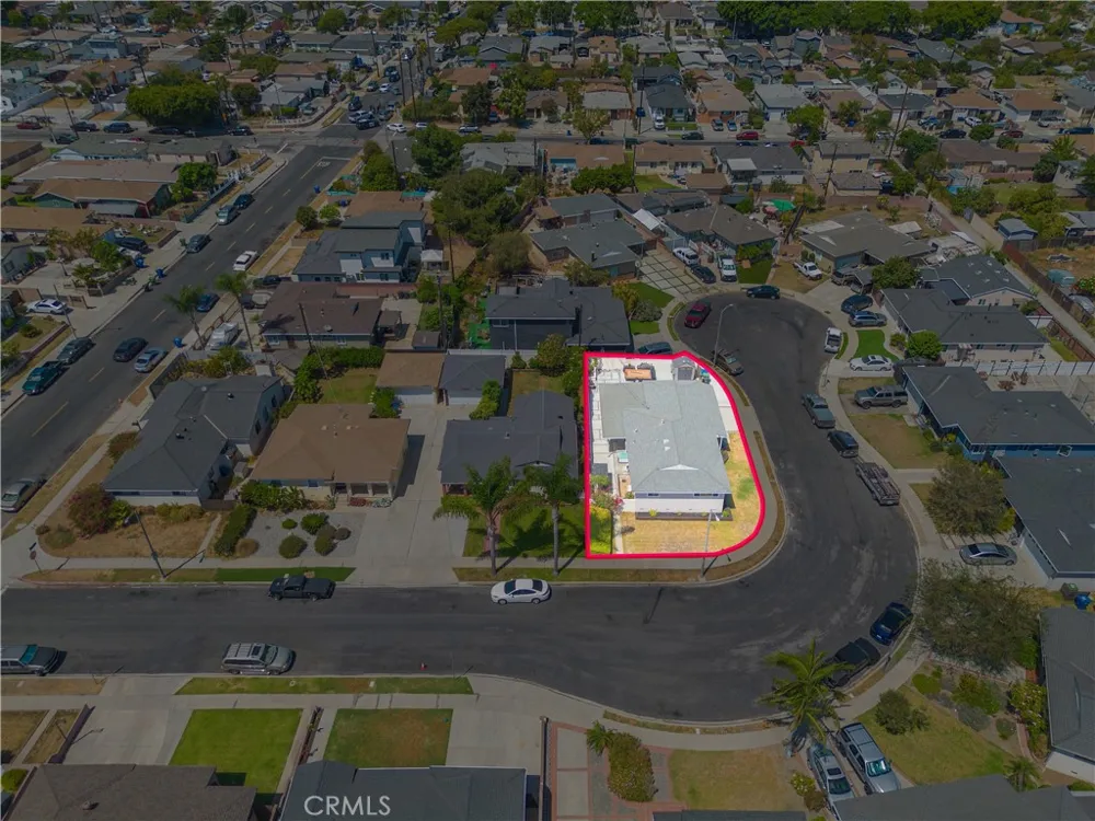 1141 W Young Wilmington, CA 90744