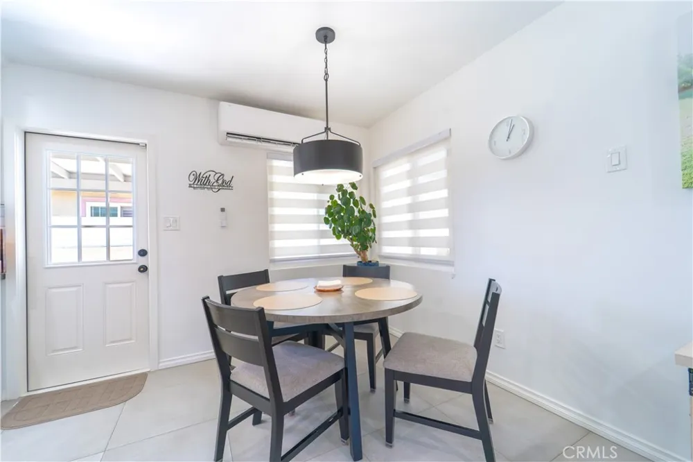 1141 W Young Wilmington, CA 90744