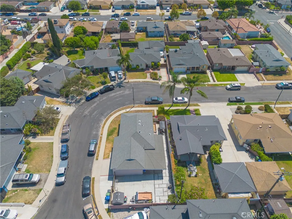 1141 W Young Wilmington, CA 90744