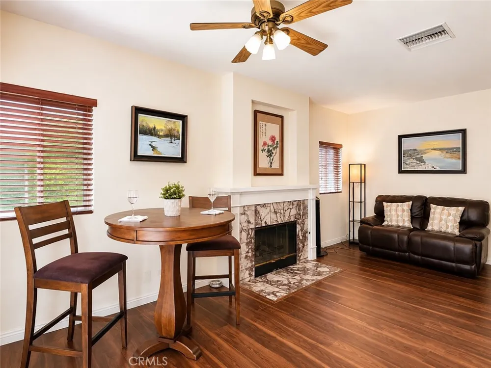 430 W Walnut Monrovia, CA 91016