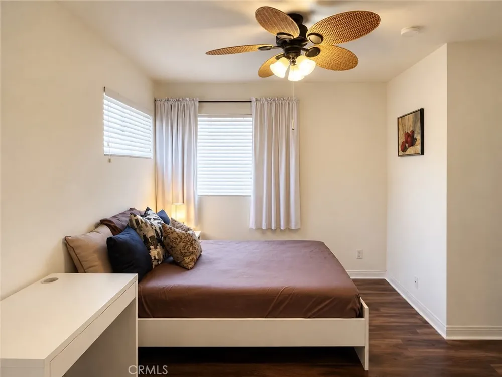 430 W Walnut Monrovia, CA 91016