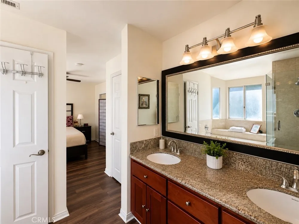 430 W Walnut Monrovia, CA 91016