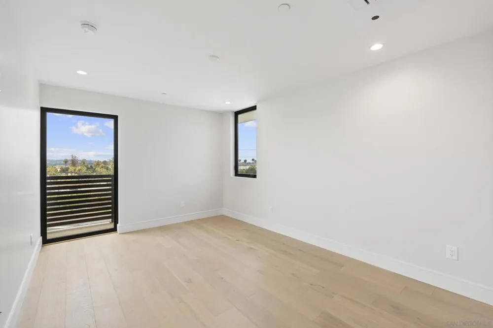 4212 Tonopah St San Diego, CA 92110