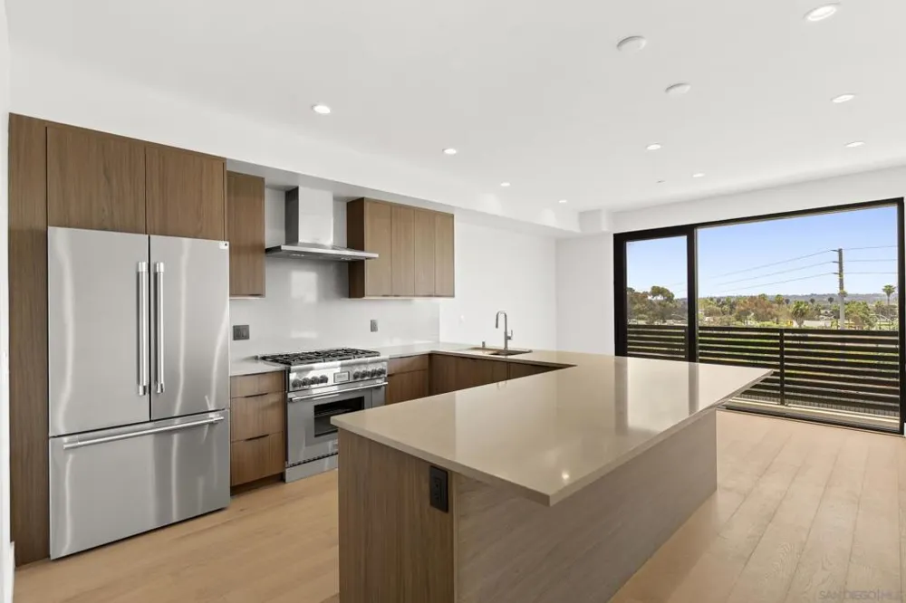 4212 Tonopah St San Diego, CA 92110