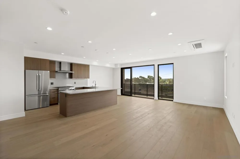 4212 Tonopah St San Diego, CA 92110