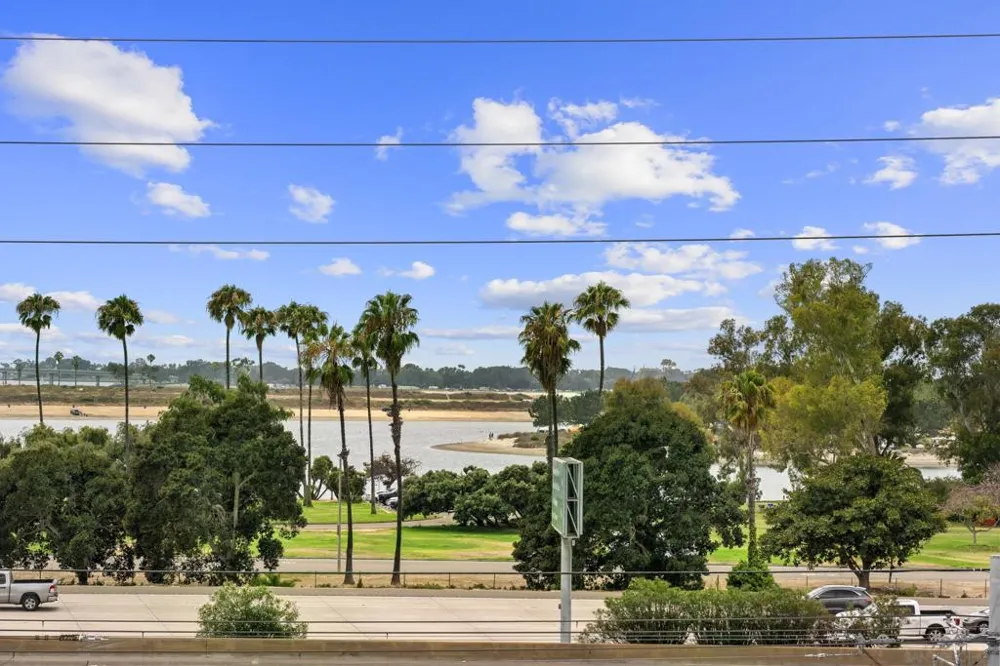 4212 Tonopah St San Diego, CA 92110