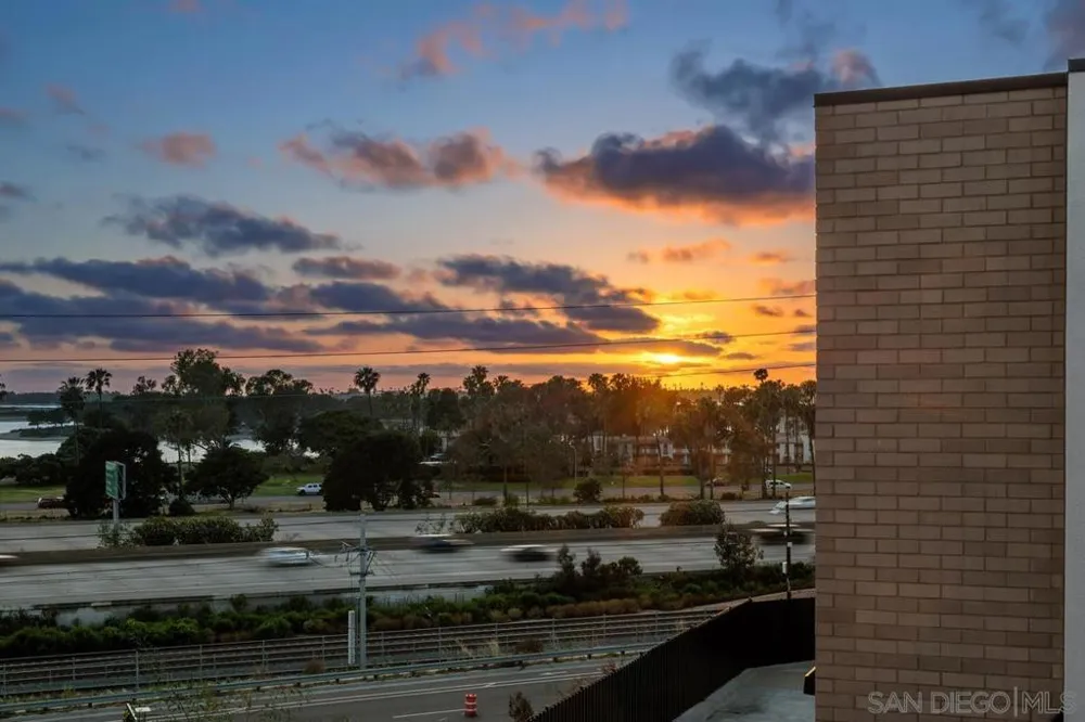 4212 Tonopah St San Diego, CA 92110