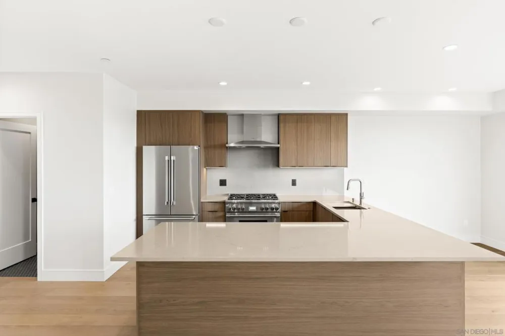 4212 Tonopah St San Diego, CA 92110